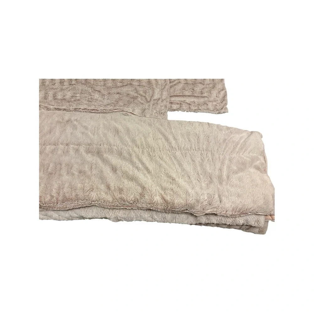 Madison Park Plush California‎ King Comforter w/2 Shams - Light Blush Pink